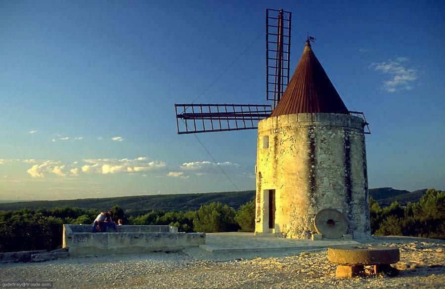 La capucinette à l’ombre du marronnier Vila Maussane les Alpilles Exterior foto