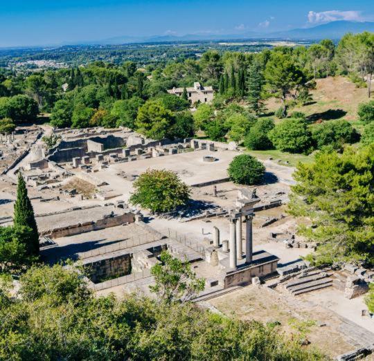 La capucinette à l’ombre du marronnier Vila Maussane les Alpilles Exterior foto
